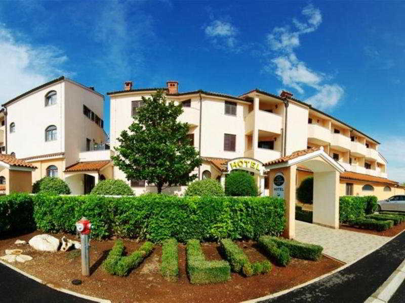 Hotel Villa Letan Fažana Exterior foto